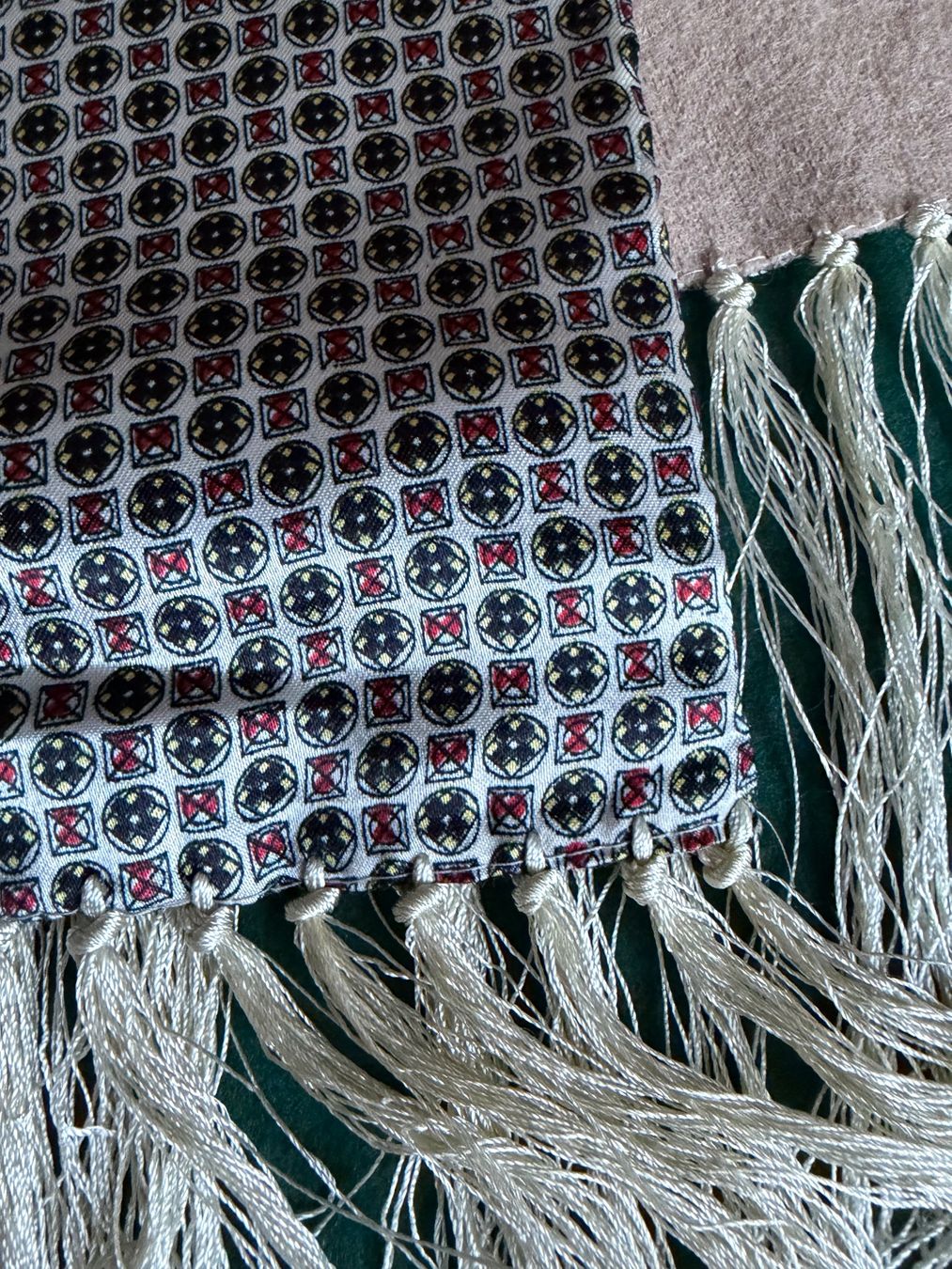 Foulard & Sciarpe: Eleganter doppelseitiger Schal  / Seide + Schurwolle/ – Usato da Interlaken venduto da Bona55 6