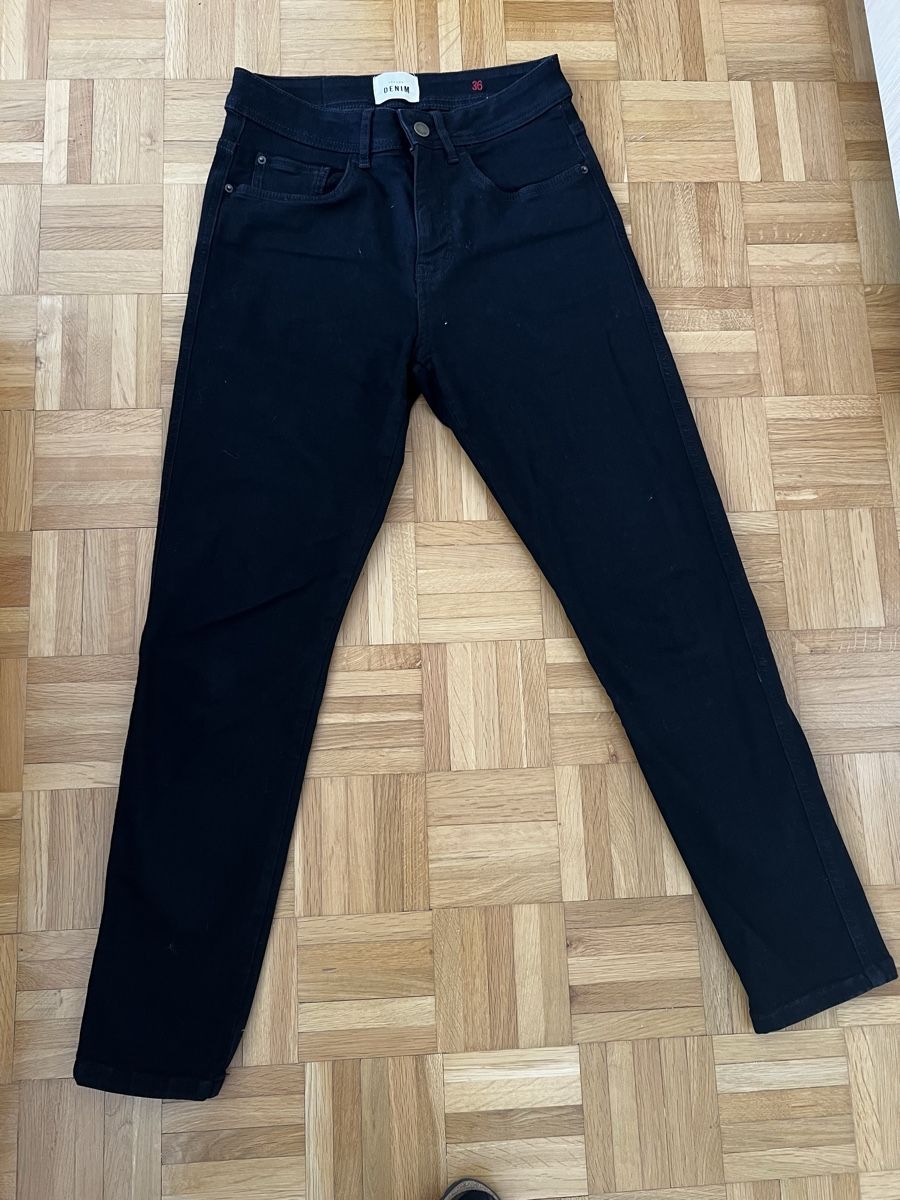Sezane Jeans: Sezane, Jean noir, Taille 36 – Nuovo (secondo la descrizione) da Neuchâtel venduto da Fredoue 1
