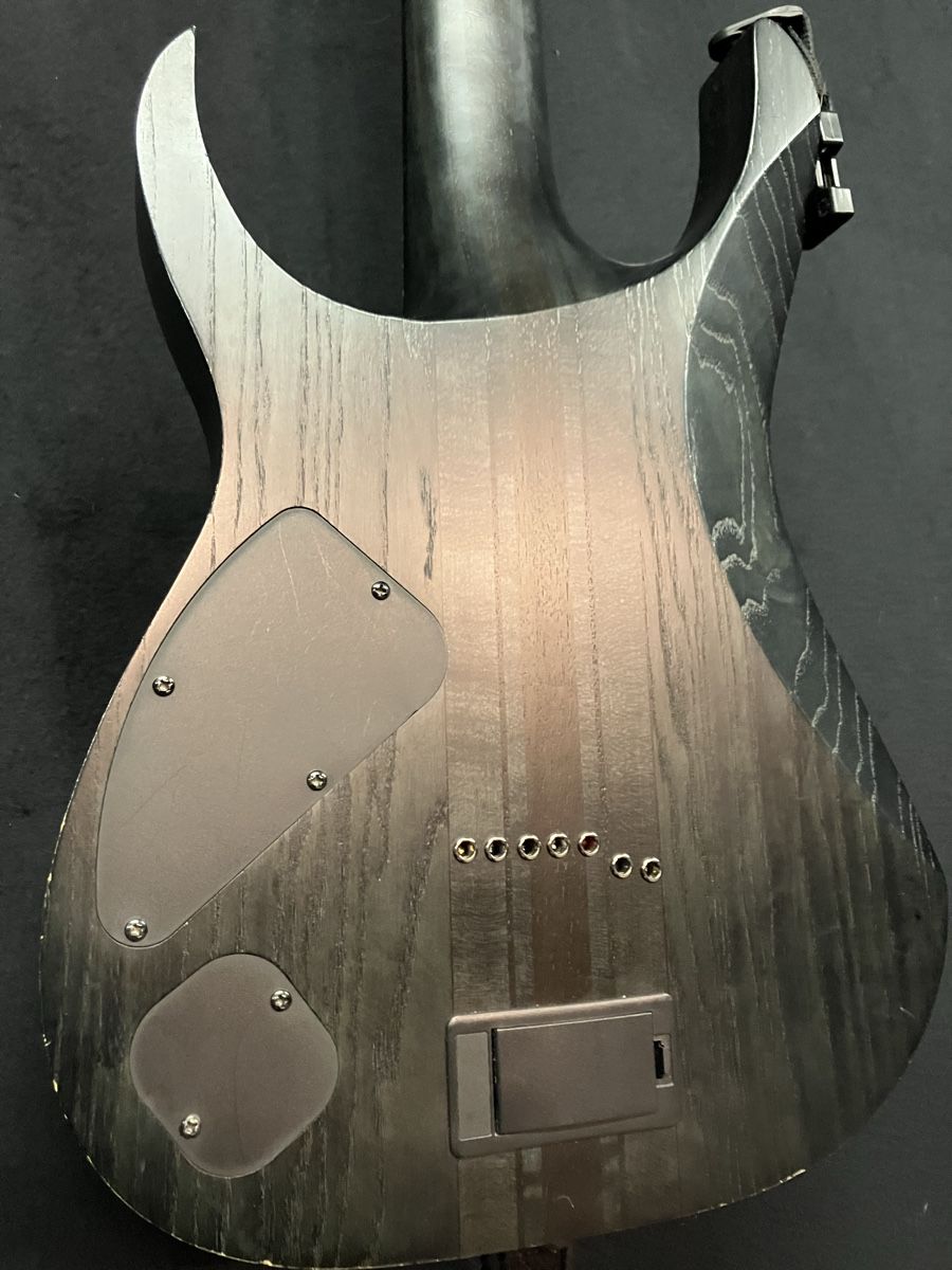 Ibanez Musikinstrumente: Ibanez RGIT27FE Iron Label 7 String – Gebraucht aus Basel von VandF 8