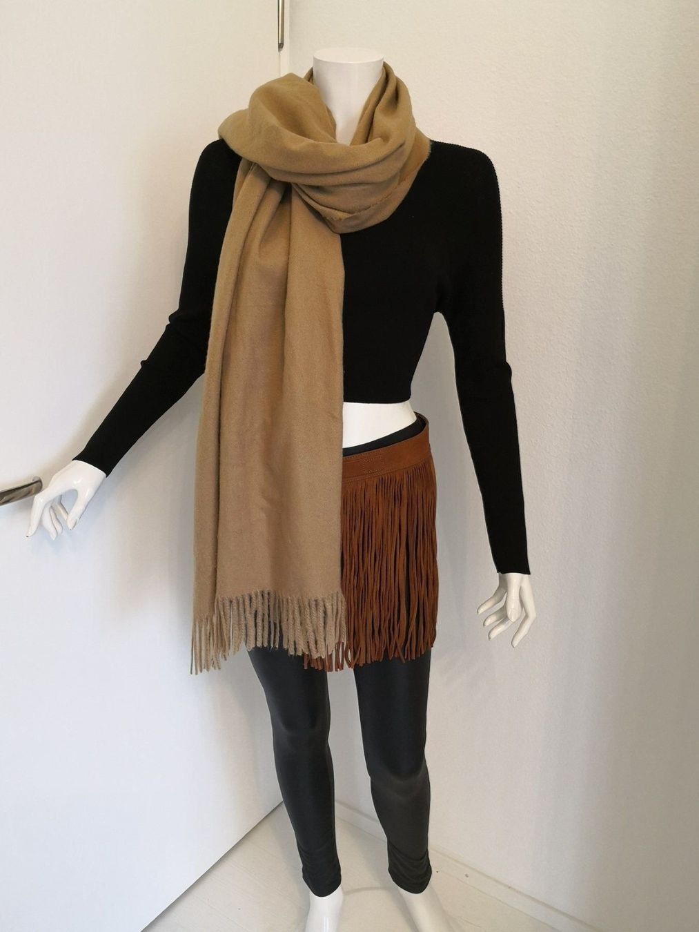 Mango Foulard & Sciarpe: 🤩MANGO SCHAL BEIGE & MISSONI P. – Nuovo (secondo la descrizione) da Olten venduto da Naja-Twins-Twins 2