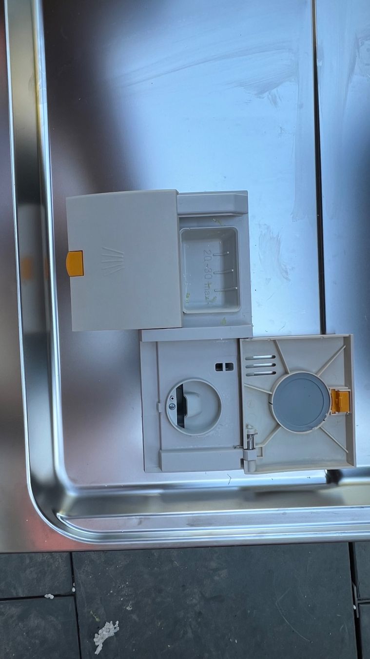 Miele Lavastoviglie: Miele G 3625-55 SCi Geschirrspüler - integrierbar – Usato da Kilchberg ZH venduto da yan_p2nk 4