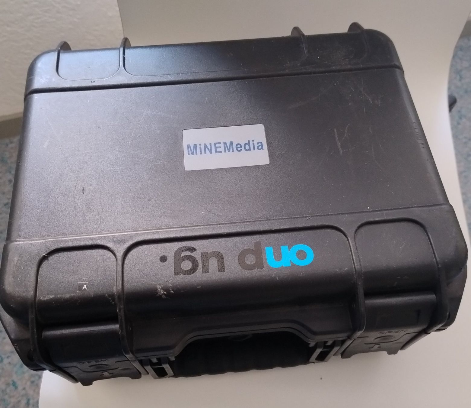 Modems & Routeurs: MineMedia M4Mini bonding cellular router – D'occasion à Jegenstorf par malartv 4
