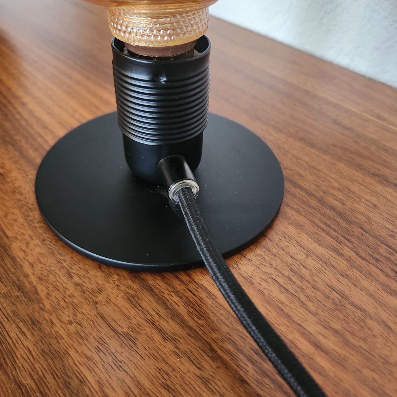 Lampade: Lampe / Tischlampe / Bodenleuchte – Usato da Basel venduto da NatLavanchyPrack 2