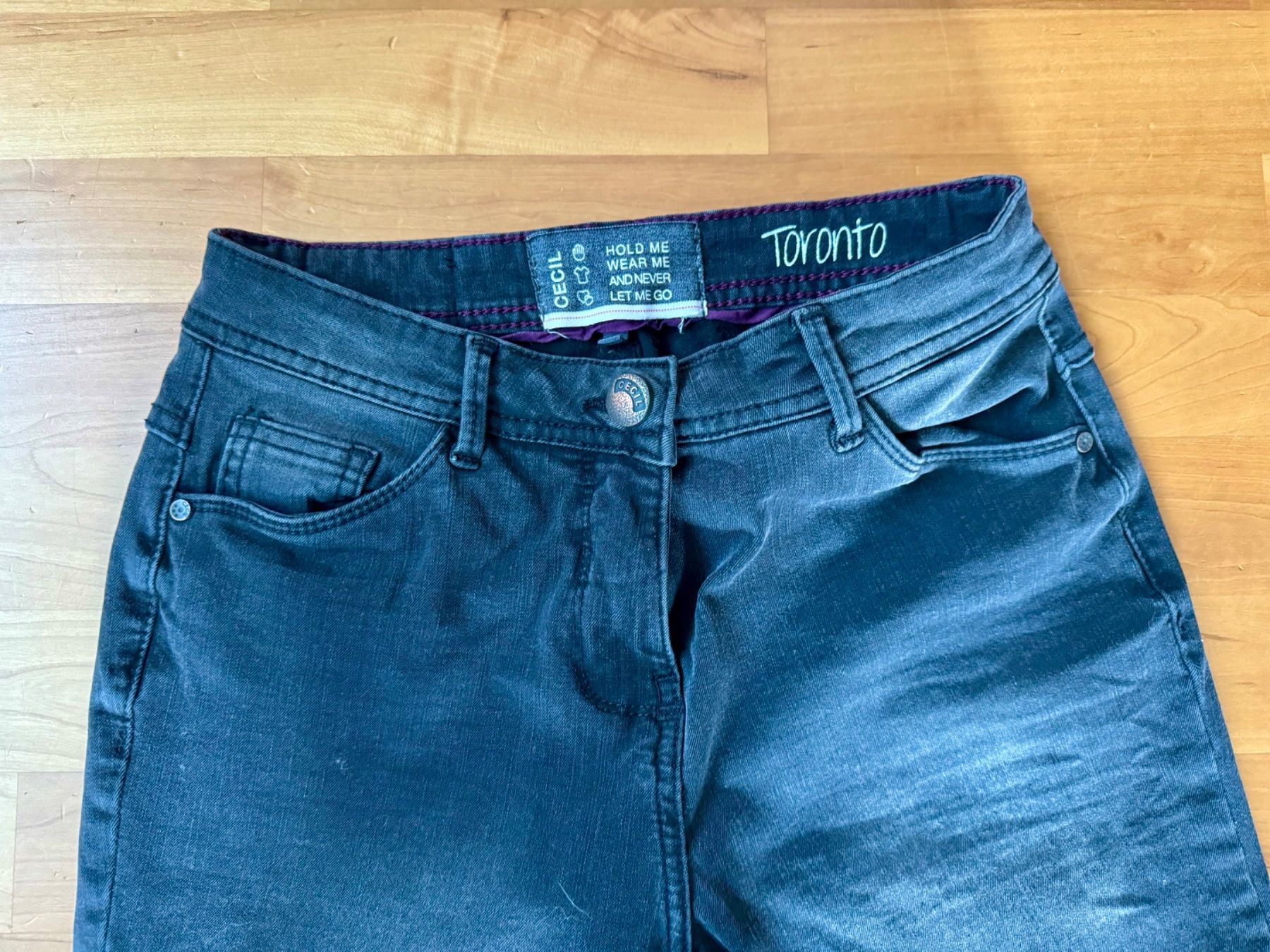 Cecil Jeans: Schwarze Jeans von Cecil Modell Toronto – Usato da Schüpbach venduto da 2ndHandRose 1