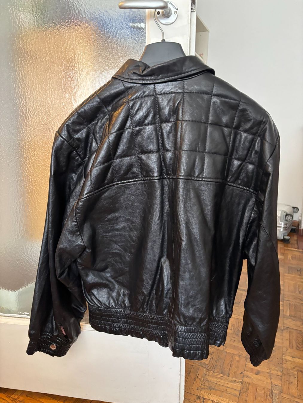 Sandro Giacche: Veste en cuire Sandro – Nuovo (secondo la descrizione) da Genève venduto da nin_w7yh 1