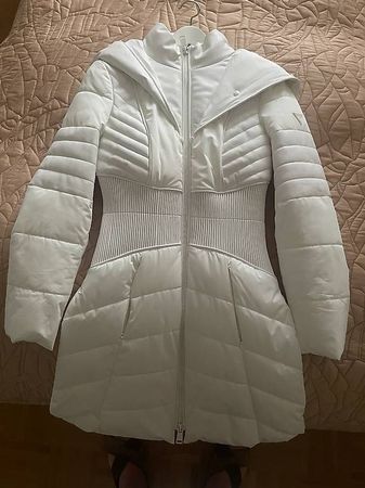 VESTE DOUDOUNE HIVER FEMME DE MARQUE GUESS 34/36