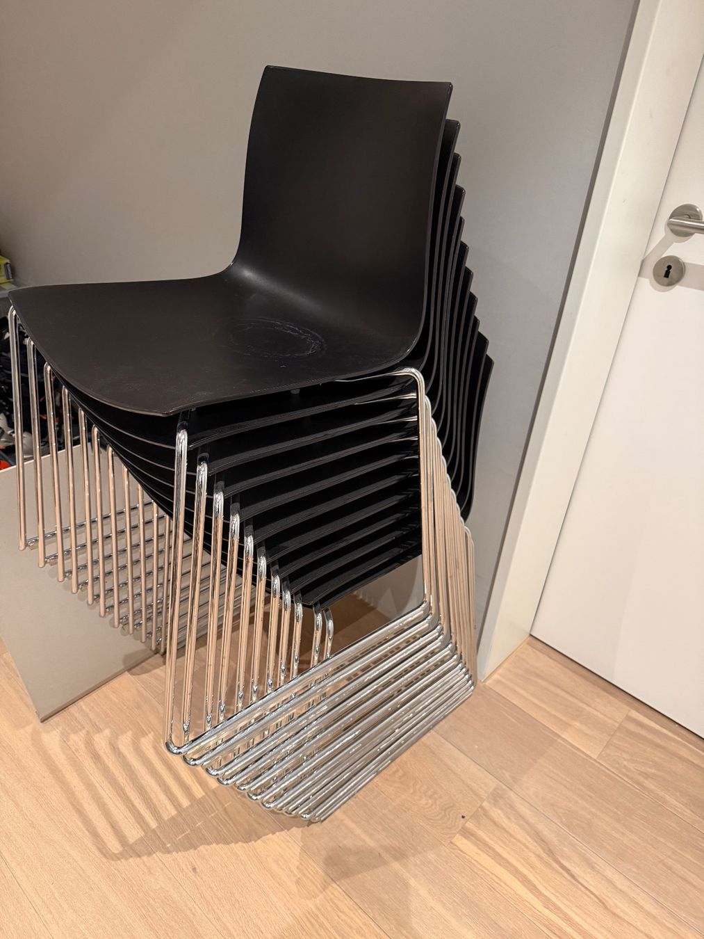 Arper Chaises: Arper Catifa 46 – D'occasion à Baar par Nitrogenman 6
