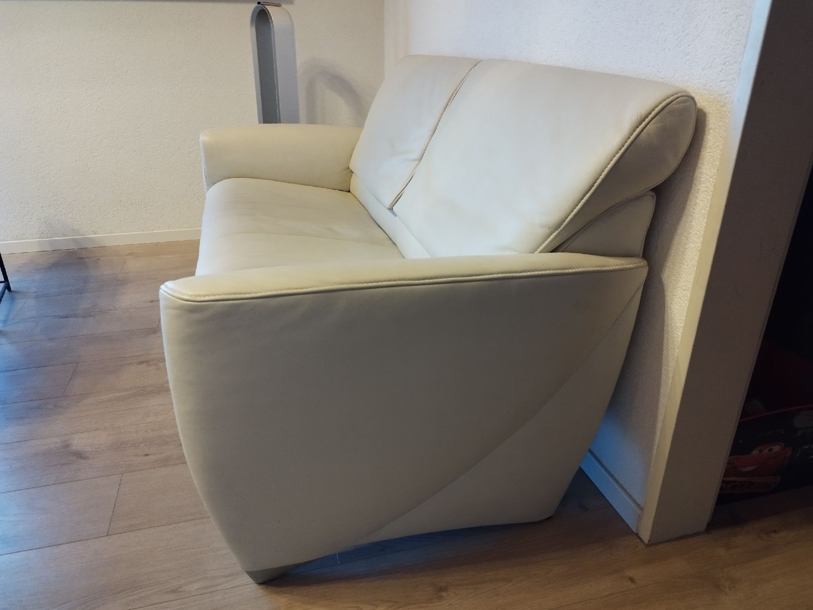 Sofas: Edles Sofa 2-plätzig – D'occasion à Bülach par Blume610 1