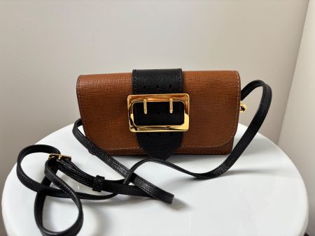 BURBERRY Umhängetasche Leder braun/schwarz/Gold