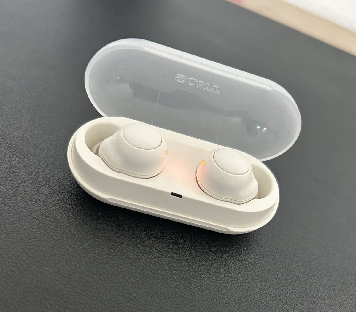 Sony Cuffie: Écouteurs sans fil Sony – Usato da Neuchâtel venduto da mey_gx5m 1