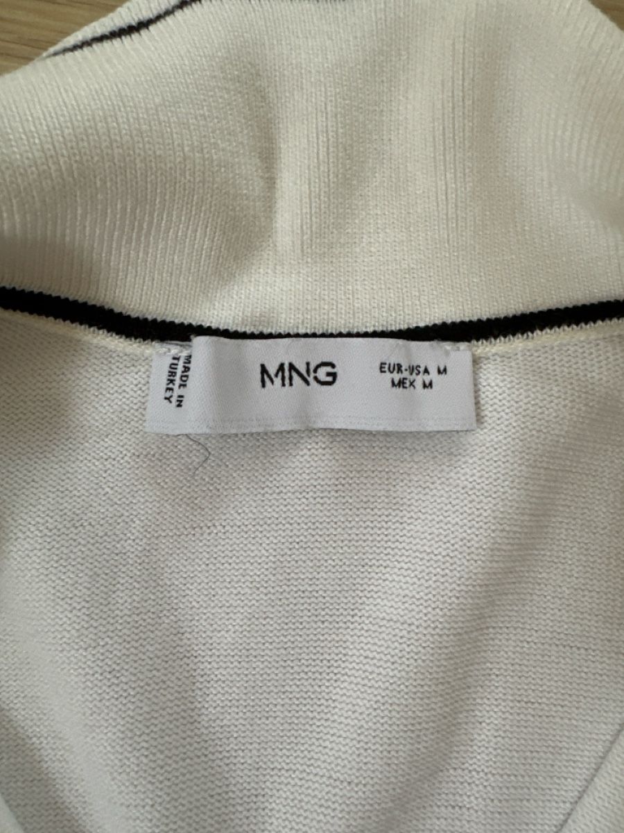 Mango T-shirt: Mango Pullunder/Shirt Grösse M – Usato da St. Gallen venduto da raphaela_99 1