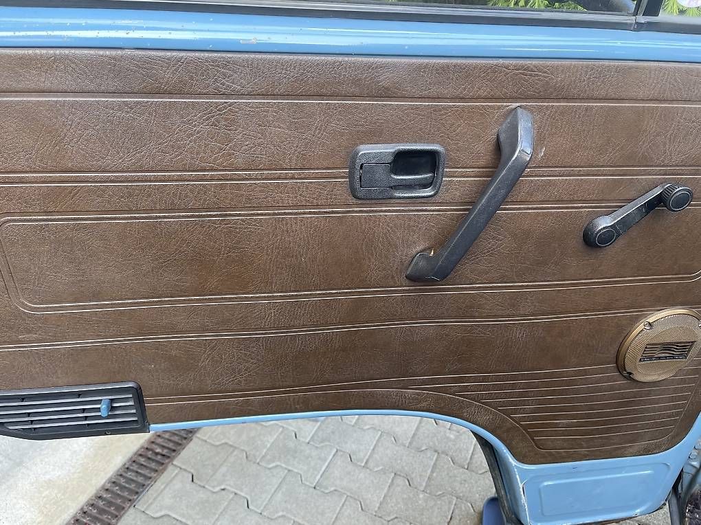 Toutes les pièces auto: Vw T3 Typ 2 Sitz – D'occasion à FIschbach-Göslikon par Ajnei 2