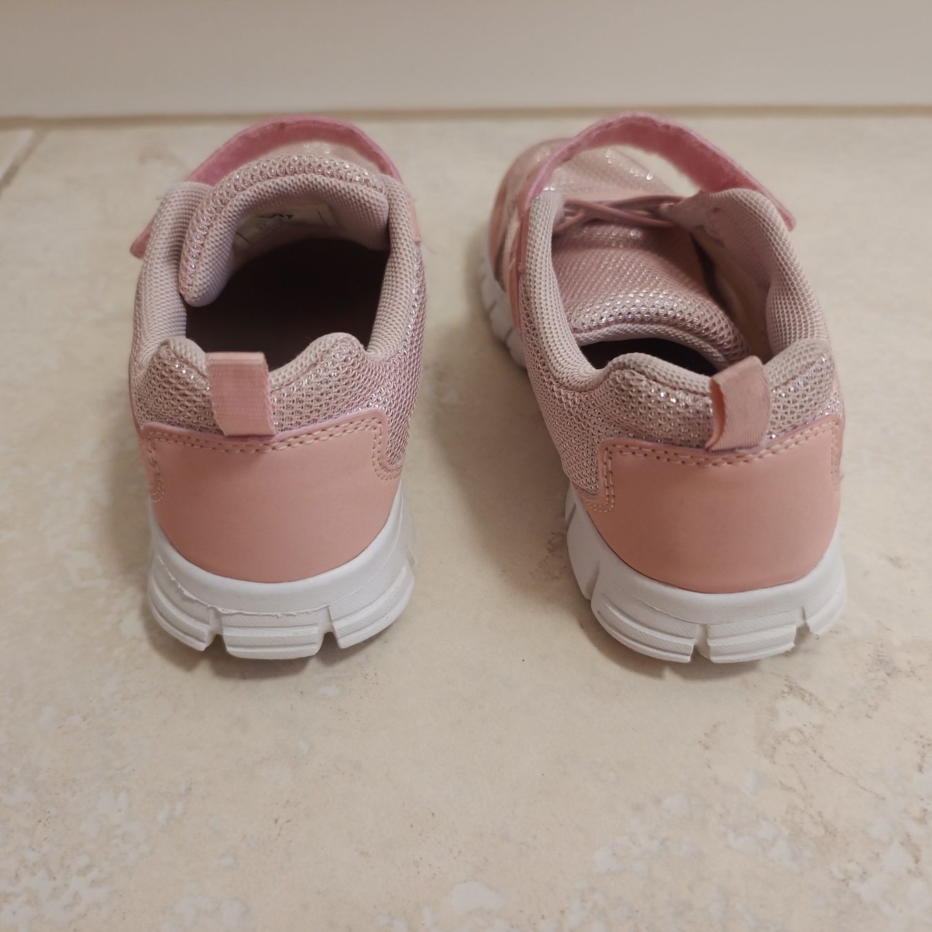 Dosenbach Scarpe per ragazze: VTY Sneaker Mädchen, Gr. 31 – Usato da Emmetten venduto da Hornberger 2