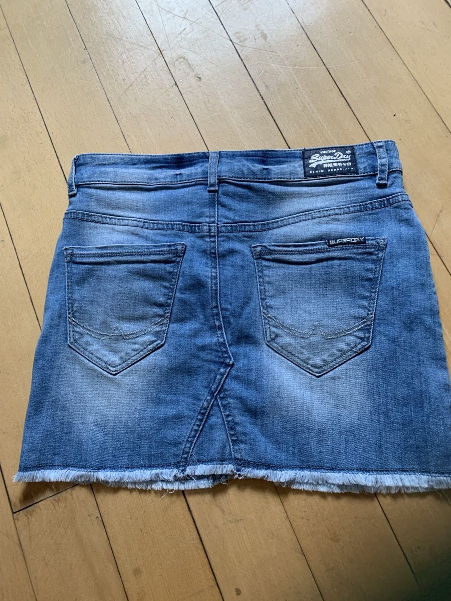 Superdry Gonne: Minijupe superdry – Nuovo (secondo la descrizione) da zürich venduto da Josmon 1