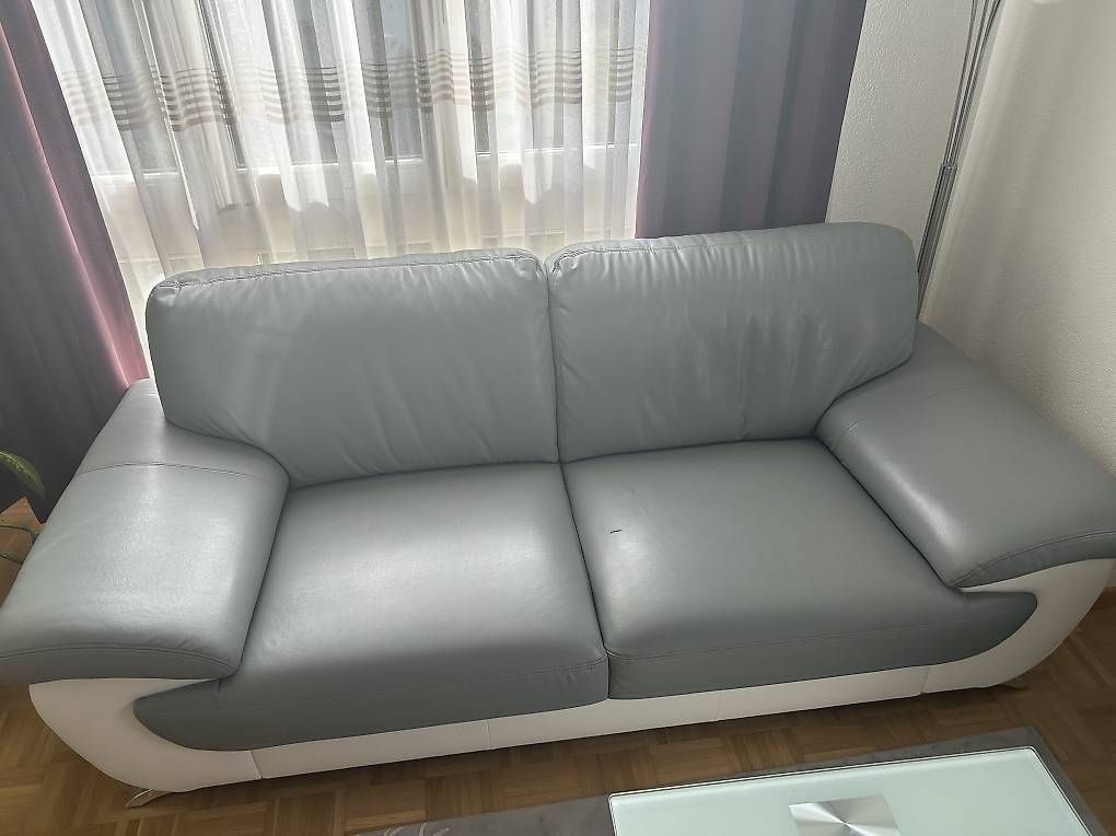 Tavoli: Salontisch & Sofa – Usato da Grenchen venduto da Loreta03 2