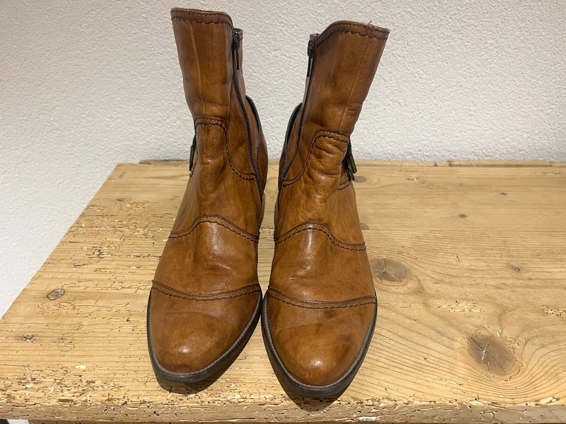 Paul Green Scarpe da donna: STIEFELETTEN – Usato da Vilters venduto da Metal-666