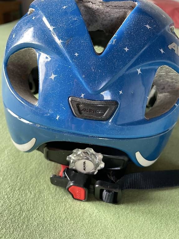 Caschi: Alpina Velohelm 48-52cm Versand OK – Usato da Jona venduto da tukan80 2