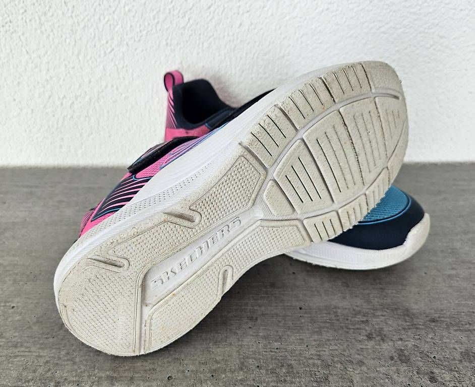 Skechers Scarpe per ragazze: Sneaker Grösse 33 – Usato da Büron venduto da rs_83 2