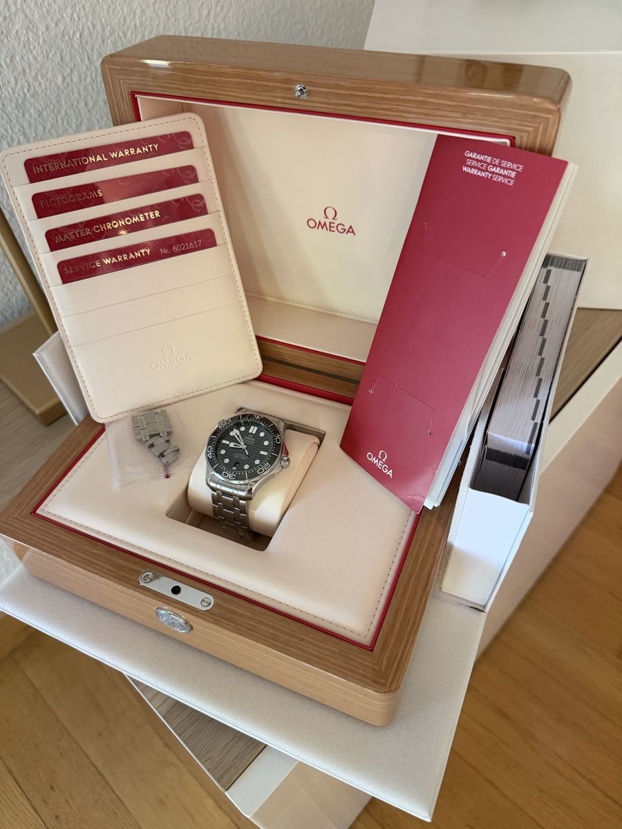 Omega Montres: Omega Seamaster 300m Green “Seaweed” – Neuf (Voir description) à Zürich par arm_89nt