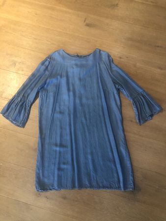 Zara Kleid