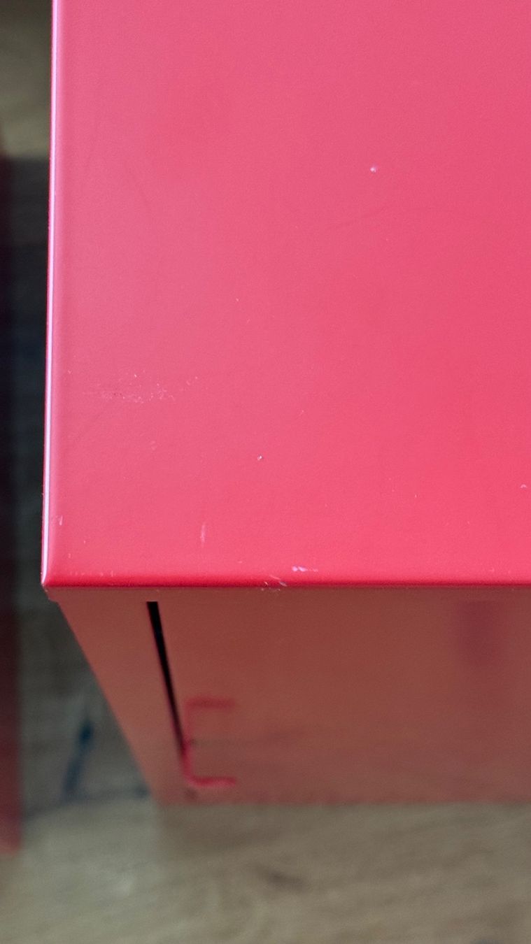 Ikea Armadi: Metall Schrank – Usato da Stäfa venduto da dondolo10 3