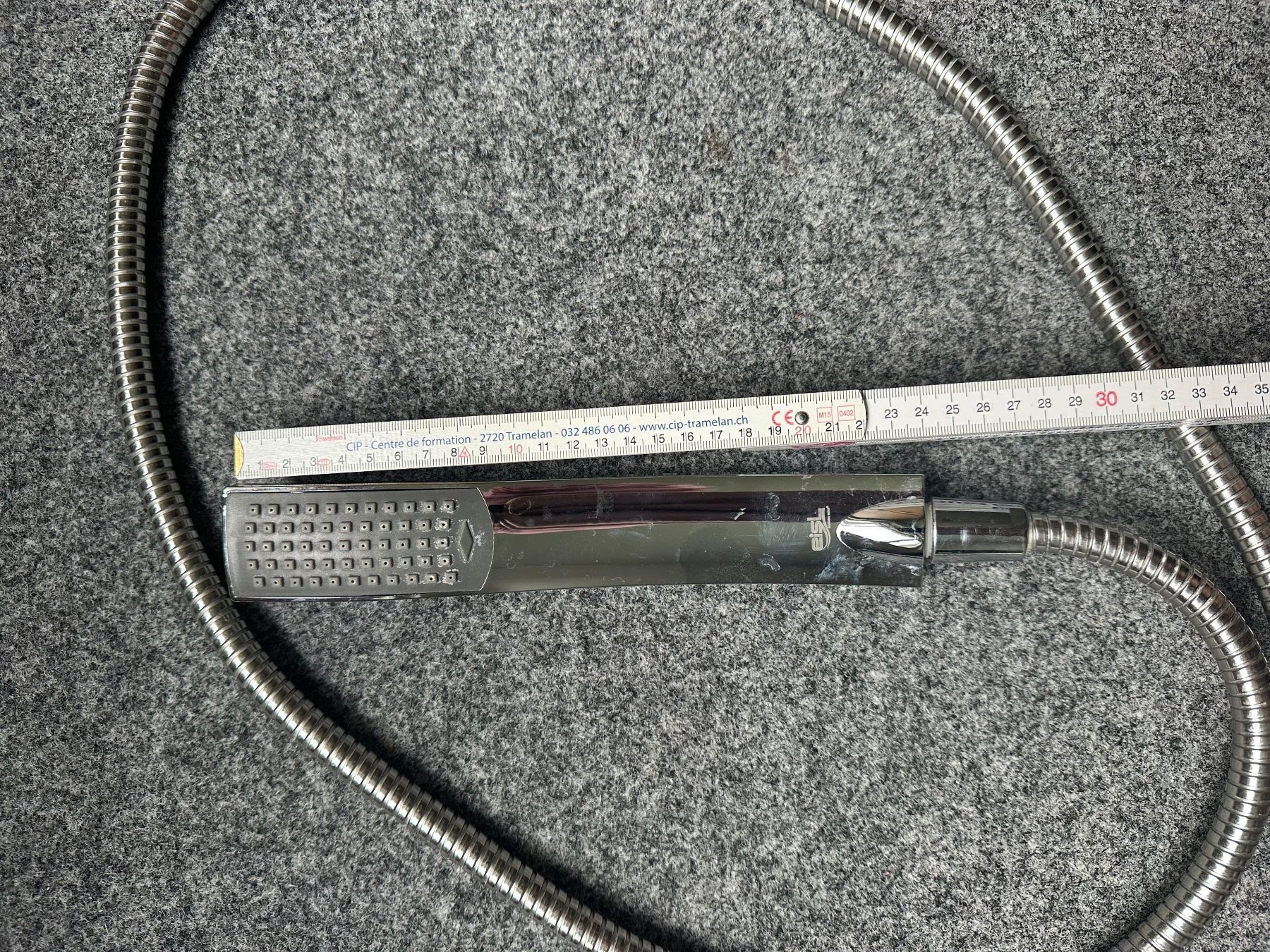 Duschbrausen: Duschkopf mit Schlach 140 cm – Gebraucht aus Stallikon von Rsiri 3
