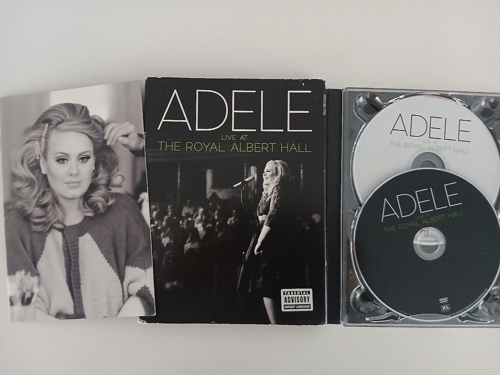 Tutti i DVDs: Adele Royal Albert Hall CD/DVD used – Usato da Berikon venduto da pil_thm8 1
