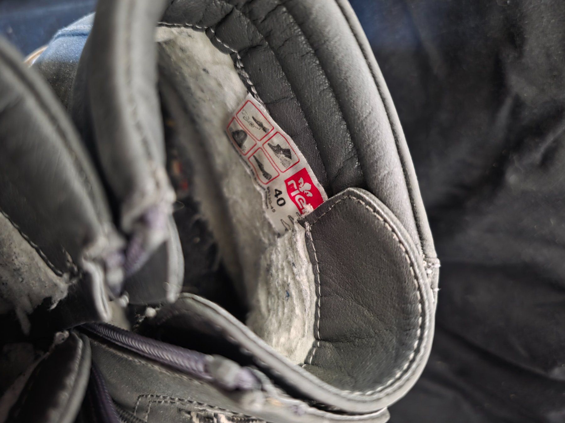 Scarpe da donna: Schuhe – Usato da Mörigen venduto da Sandra_z 3