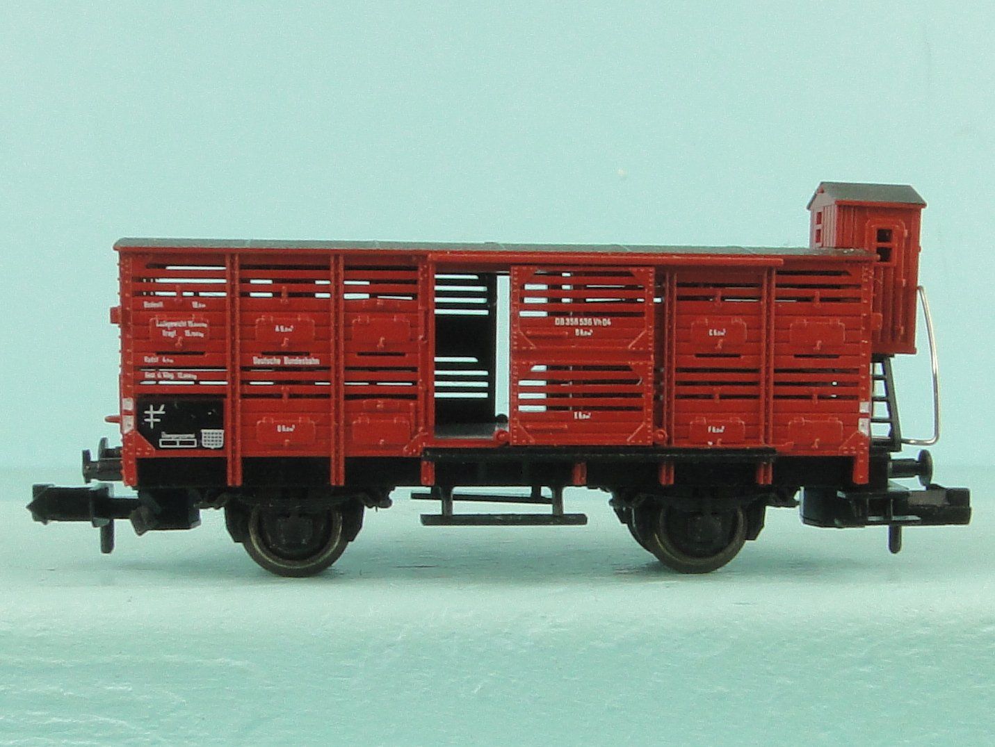 Fleischmann Modellini di ferrovie: Fleischmann 8354 Spur N Viehwagen – Usato da Bülach venduto da Albitrain 3