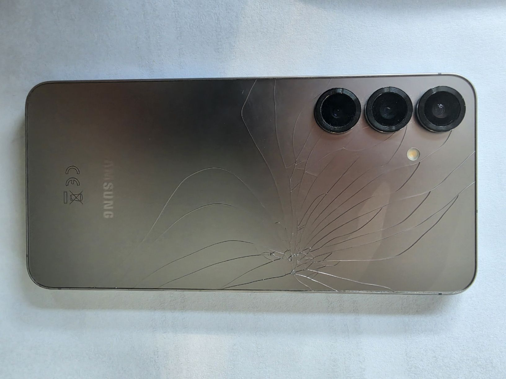 Samsung Portables: Samsung Galaxy S25+ – D'occasion à Russy par tpn_89vb 3