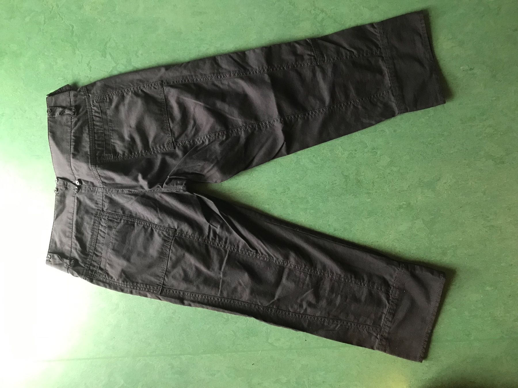 Pantaloni: Schwarze Hose Mexx 7/8? – Nuovo (secondo la descrizione) da Alpnach Dorf venduto da marvo 4