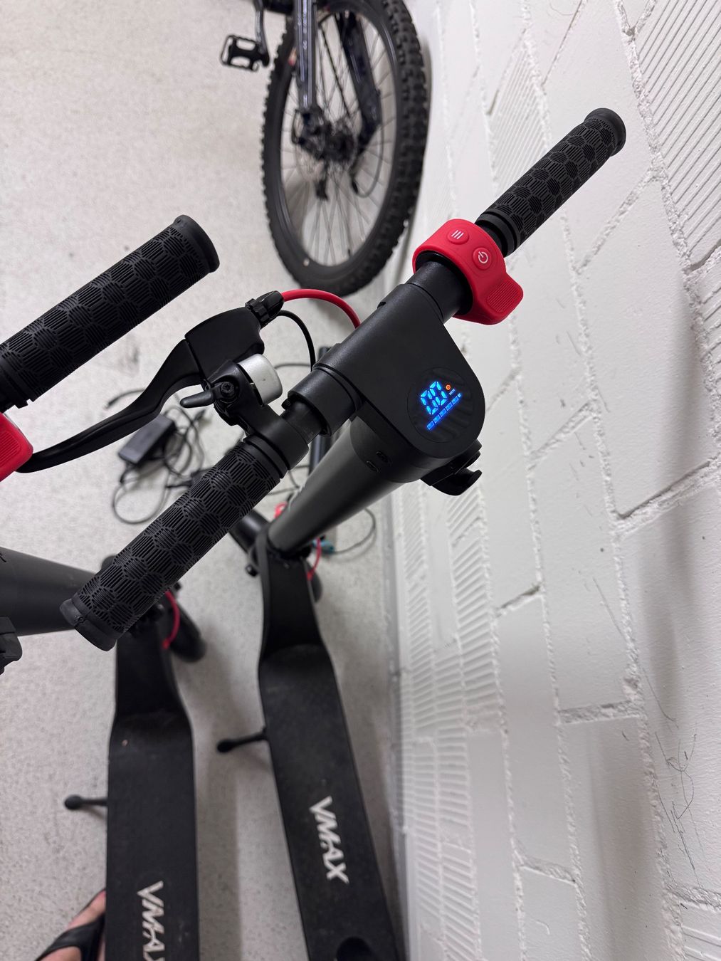 Scooters: V max R93 – Gebraucht aus Regensdorf von chr_gp2h 2