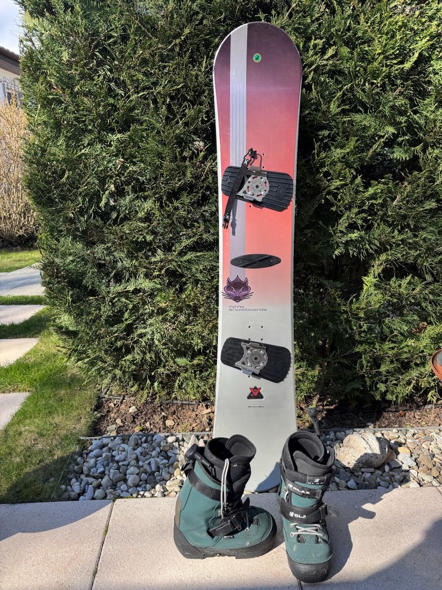 Snowboard Nitro Board: Snowboard Nitro, boots Blax – Usato da Gingins venduto da vpmkaufmann
