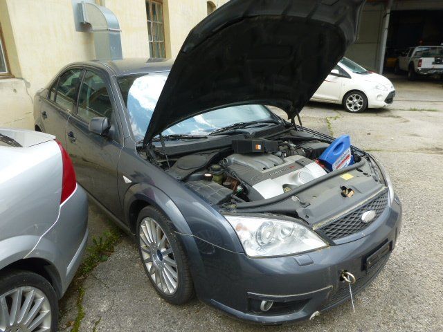 Ford Automobili: Ford Mondeo ST 220 – Usato da Couvet venduto da Geiser-Automobiles