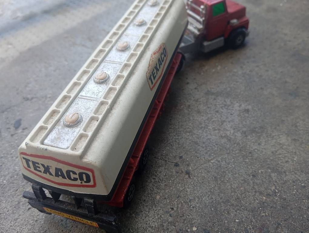 Matchbox Modellini d'auto: Matchbox Superkings Ford lts – Usato da Basel venduto da Petergunn 1