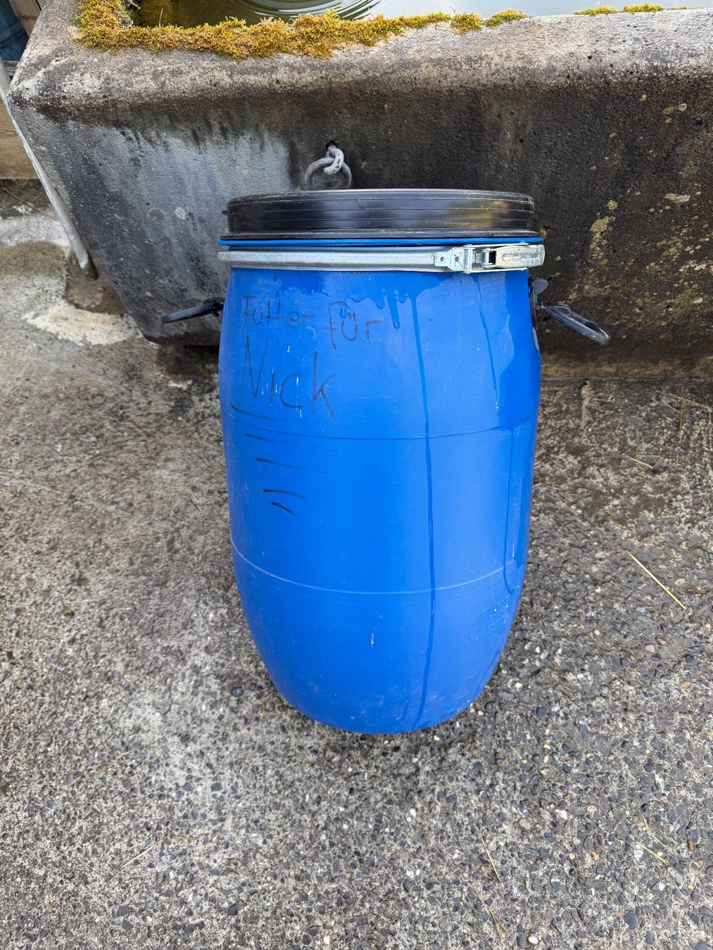Accessori: Fass 60L für Tierfutter oder Lagerung, – Usato da Hirschthal venduto da Mulra