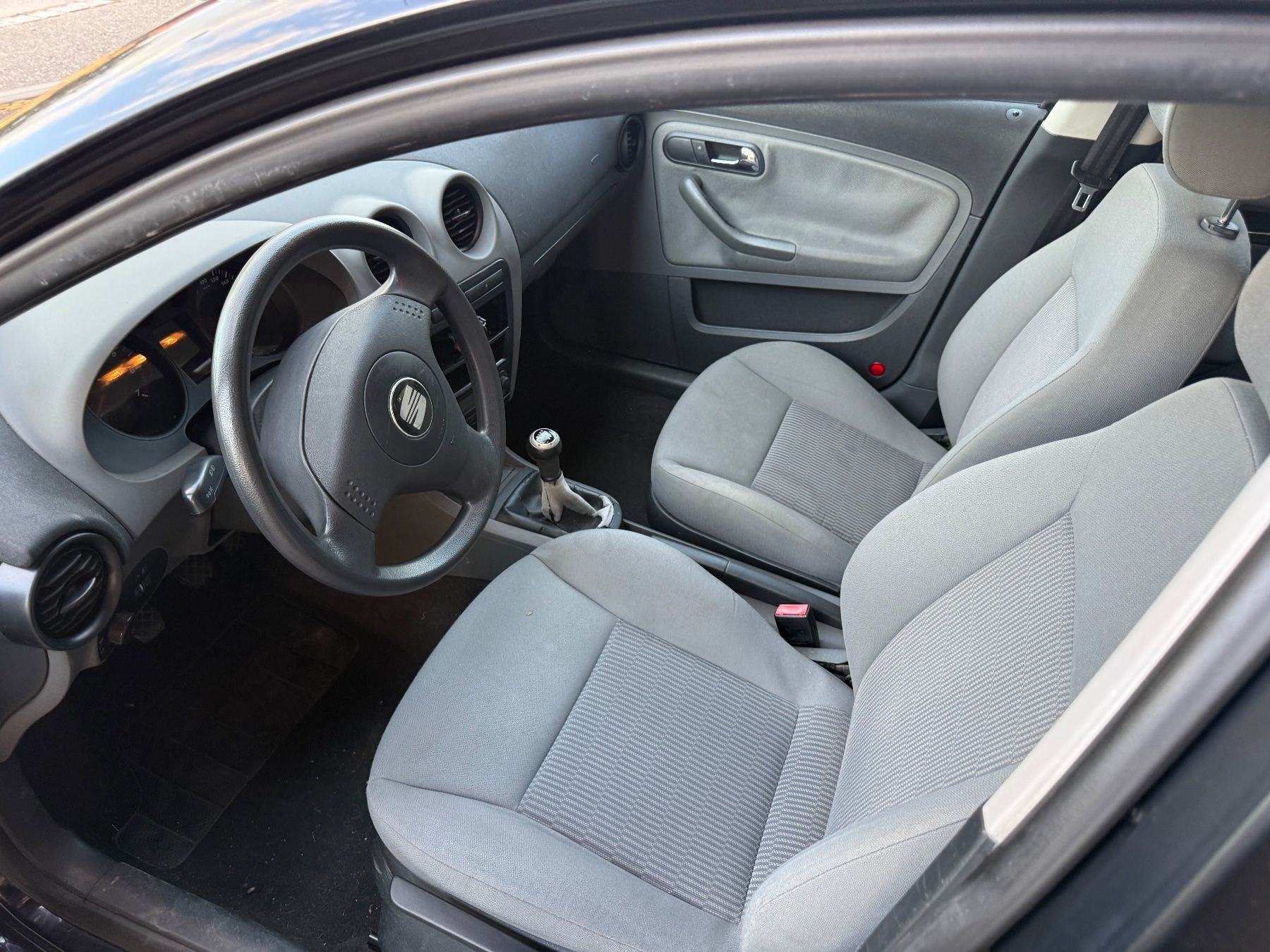 Seat Autos: Seat Ibiza 1.4 mit Klima – Gebraucht aus Egnach von Nati97 4
