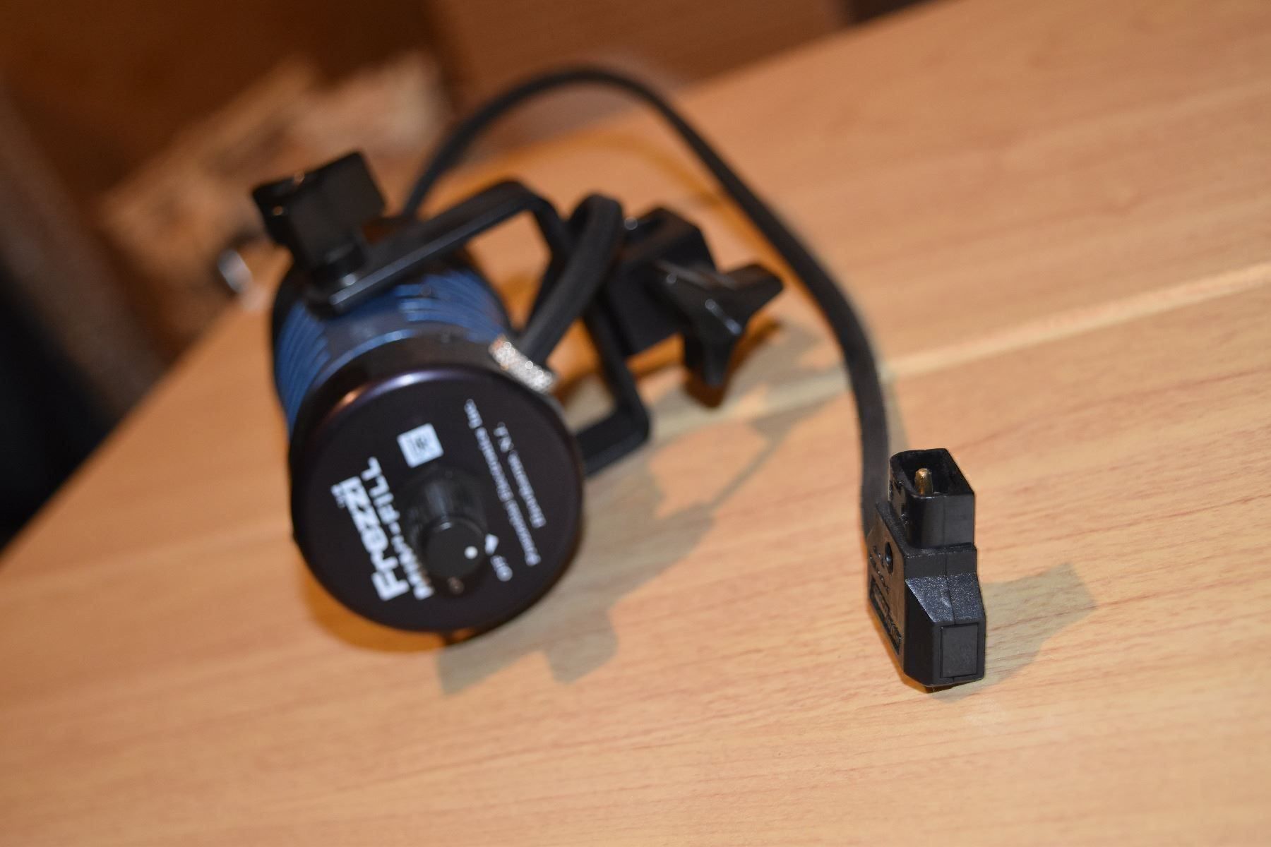 Lampade: Frezzi Mini Fill Dimmer LED Kamera Licht video Leuchte – Usato da Origlio venduto da daveHK101 7