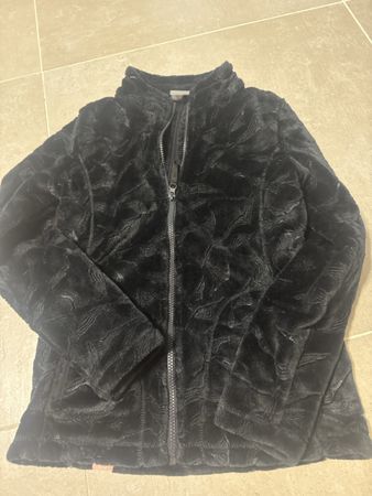 Damen Plüschjacke schwarz mit Reissverschluss Grösse S