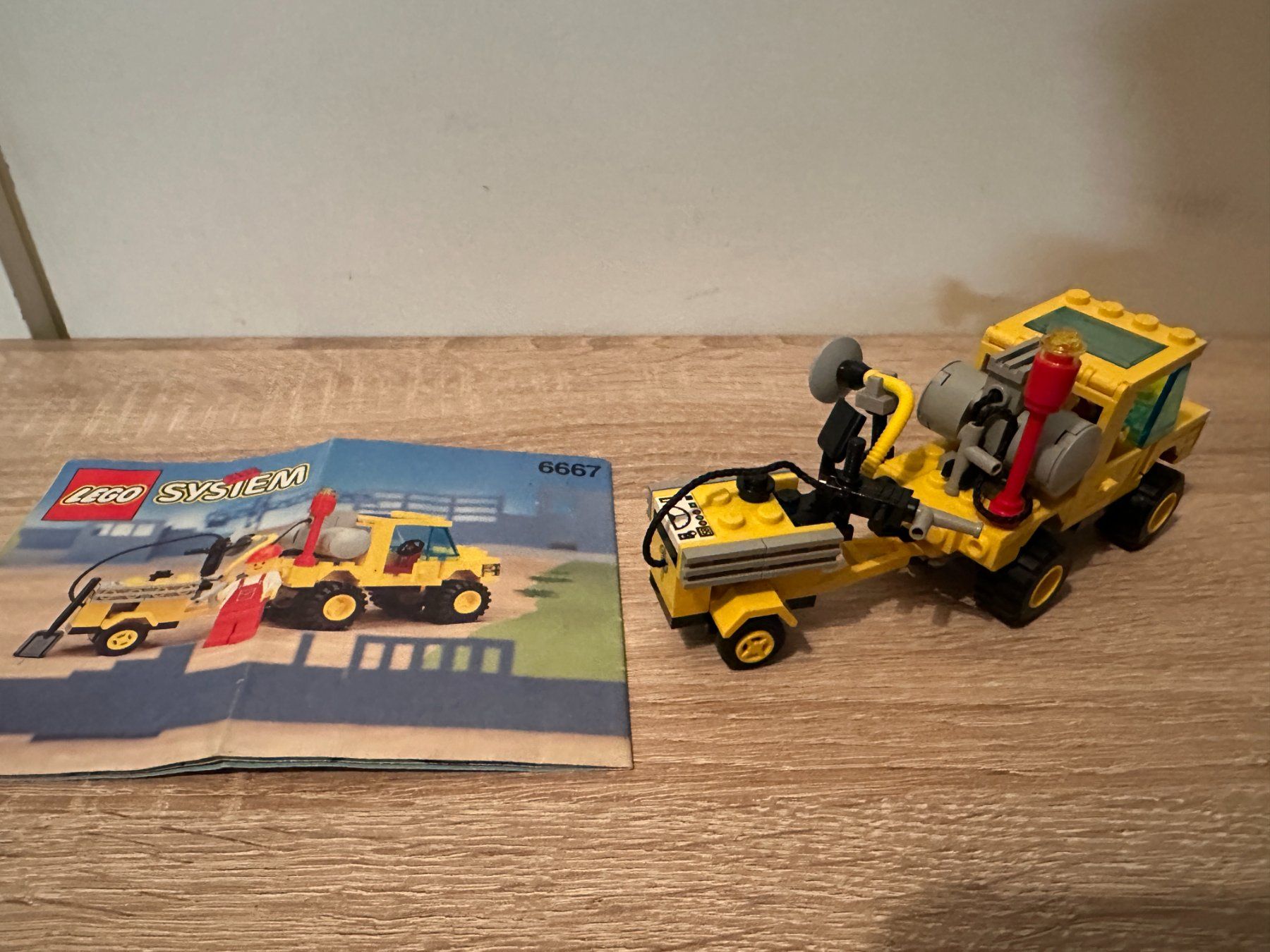 Lego Kit di costruzioni: LEGO 6667 Pothole Patcher – Usato da Basel venduto da Don-Angel 2