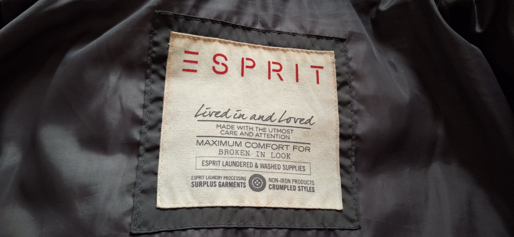 Esprit Giacche: Esprit, doudoune / Daunenjacke – Nuovo (secondo la descrizione) da Lussery-Villars venduto da pousinete02 8