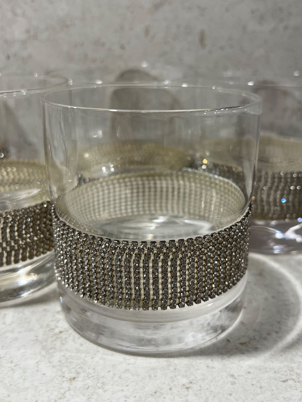 Gläser: 5 glasses with crystal details – Gebraucht aus Thalwil von Donna111
