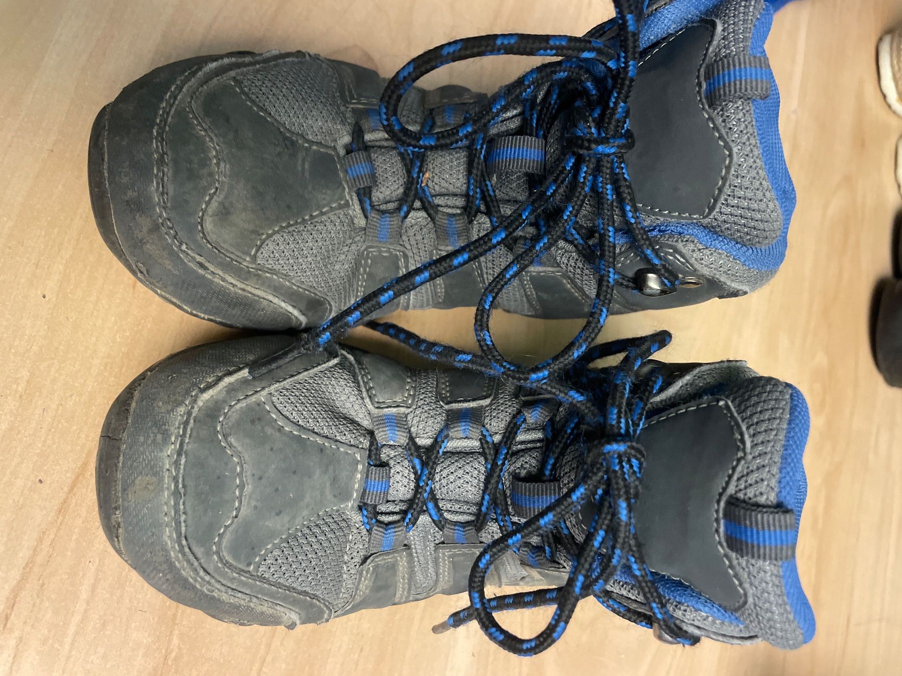 Schuhe für Jungen: Wanderschuhe Gr.30 – Gebraucht aus Obergerlafingen von cabo4 1