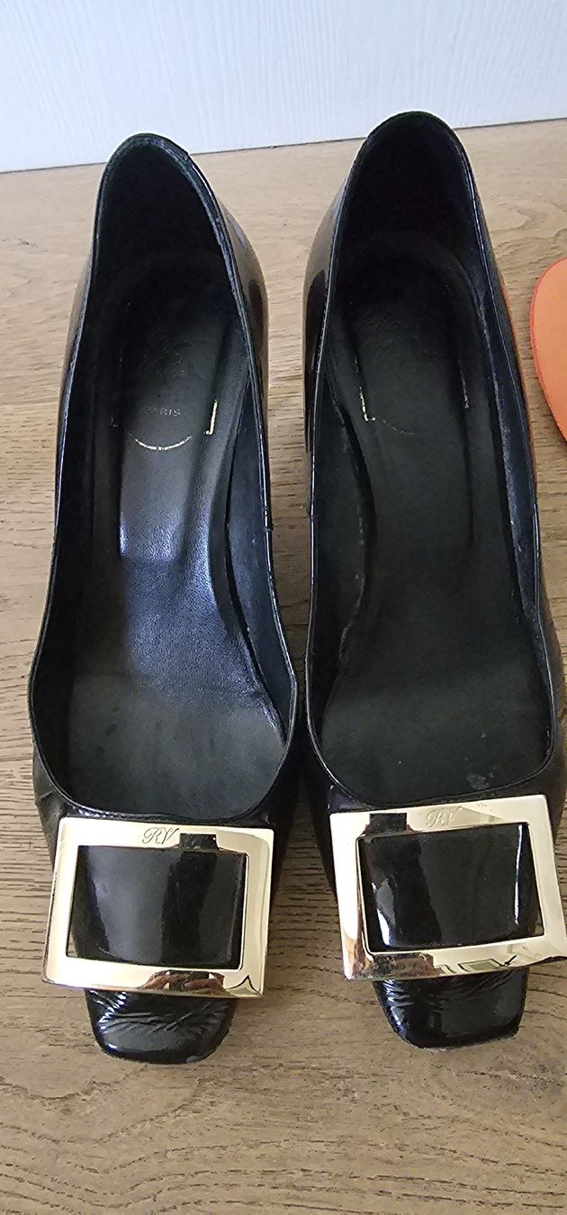 Chaussures femmes: Roger Vivier Heels – D'occasion à La Tour-de-Peilz par mcp_w7rw