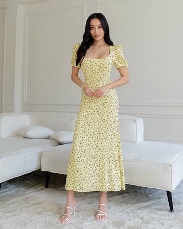 Yellow Summer Midi Dress Size: M