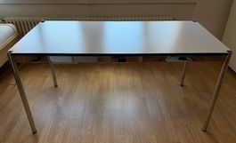USM Haller Tisch 150 x 75 cm weiss/lichtgrau