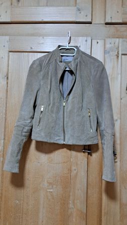 Velourslederjacke Beige, Grösse S, perfekt für den Übergang!