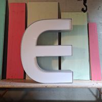 Leuchtbuchstaben Leuchtreklame E weiss Alu Design Vintage