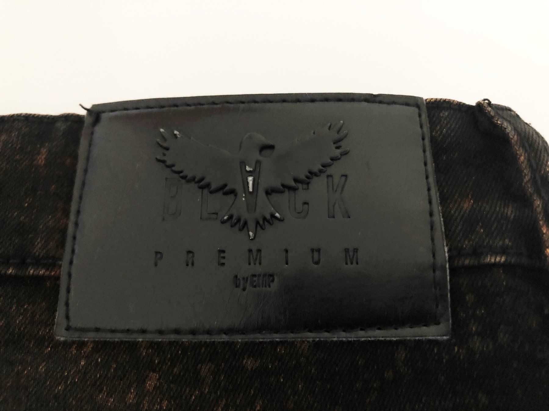 Jeans: Jeans BLACK Premium W34L32 – Usato da Zürich venduto da BeyTYGURUM 1