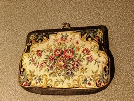 Vintage Blütentraum Portemonnaie, besticktes Leder